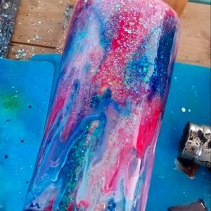 Epoxy alcohol ink resined tumbler